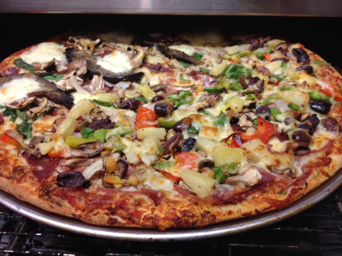Valentino Pizza Photo 6